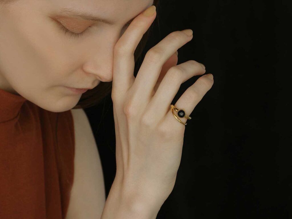 パワーストーン&スピリチュアルジュエリー / Hariqua(ハリックァ)Morion plump ear cuff ring /モリオン